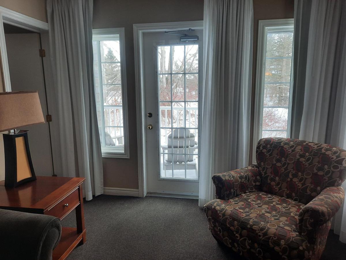Oro-Medonte Margarita Vacation Getaway 아파트 외부 사진
