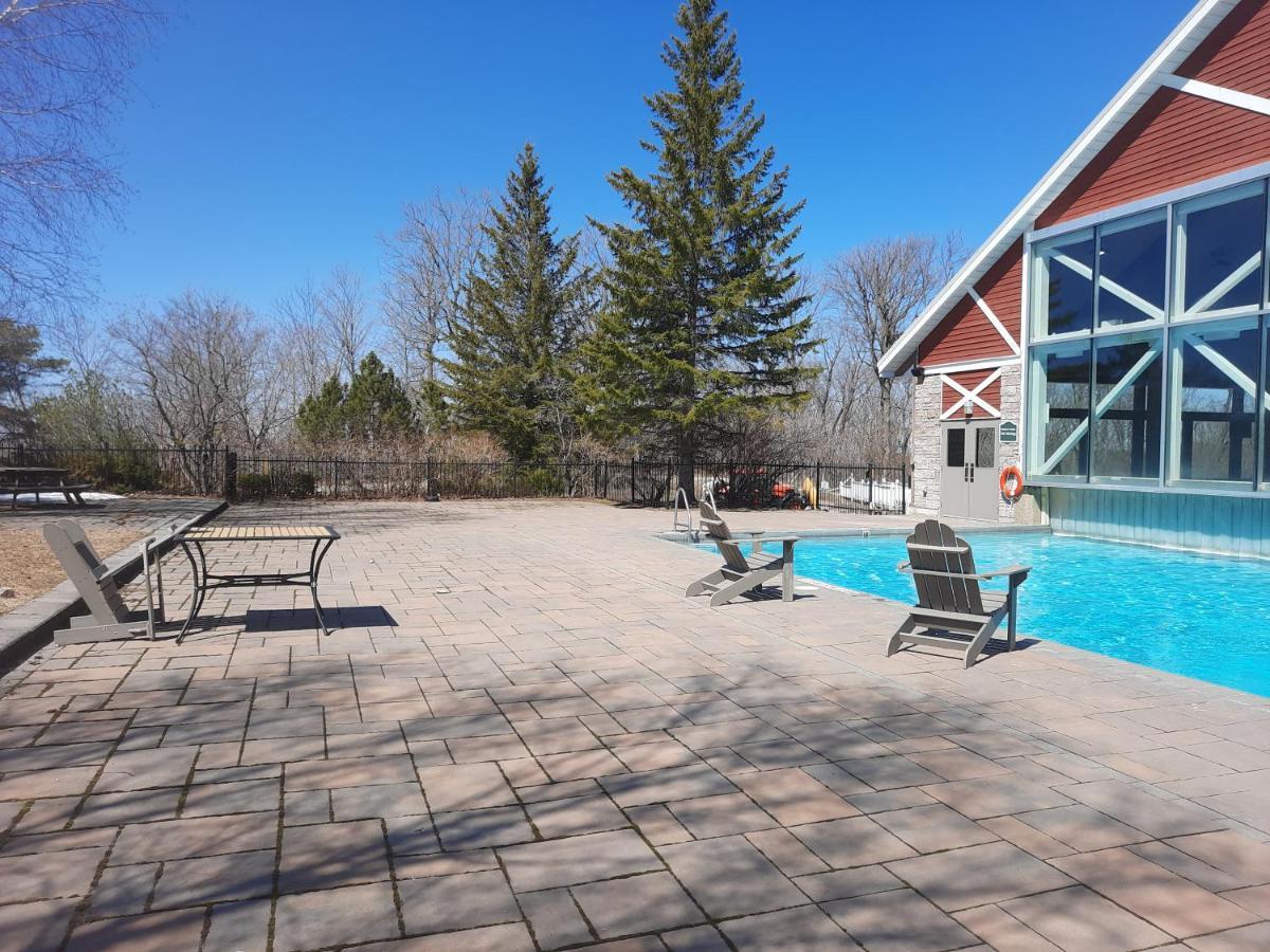 Oro-Medonte Margarita Vacation Getaway 아파트 외부 사진