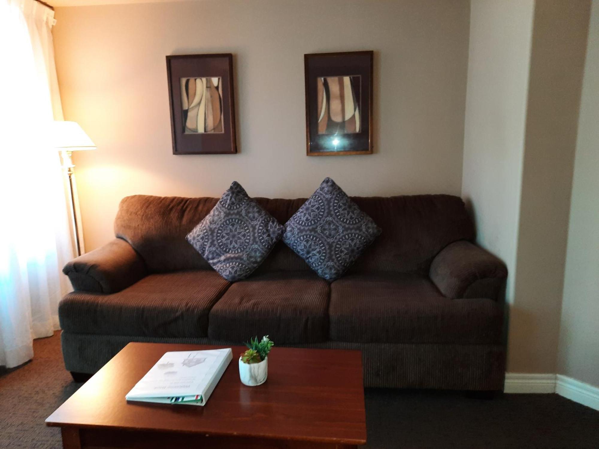 Oro-Medonte Margarita Vacation Getaway 아파트 객실 사진
