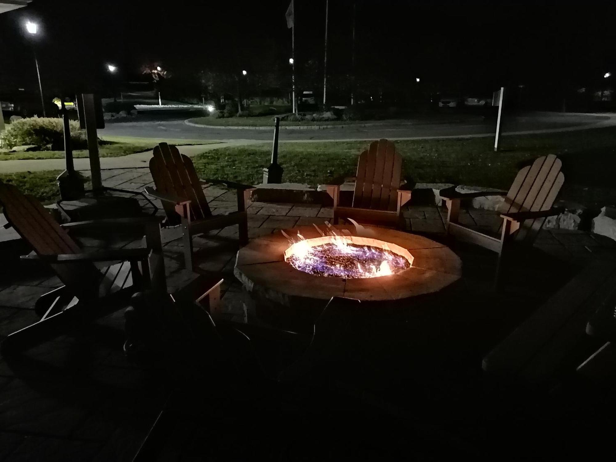 Oro-Medonte Margarita Vacation Getaway 아파트 외부 사진